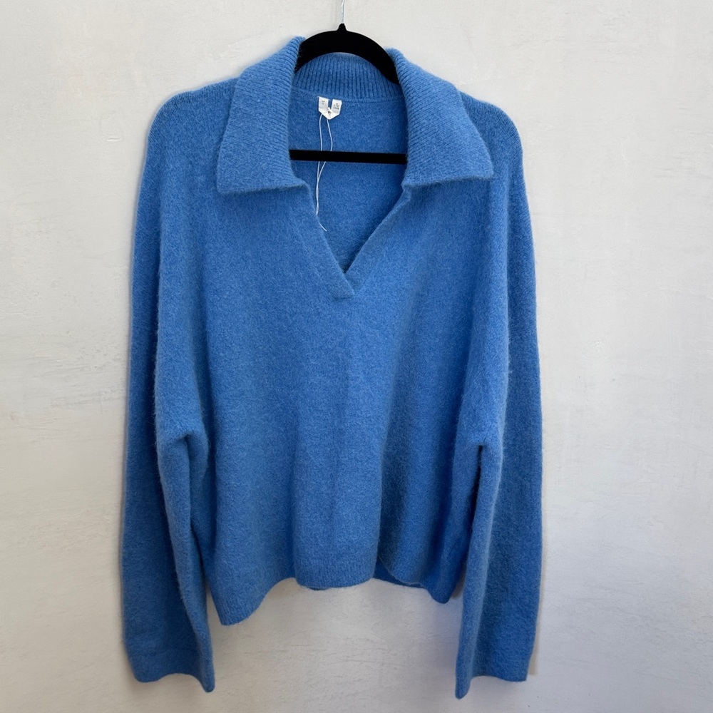 Cozy V-Neck Sweater in Sky Blue with Open Collar